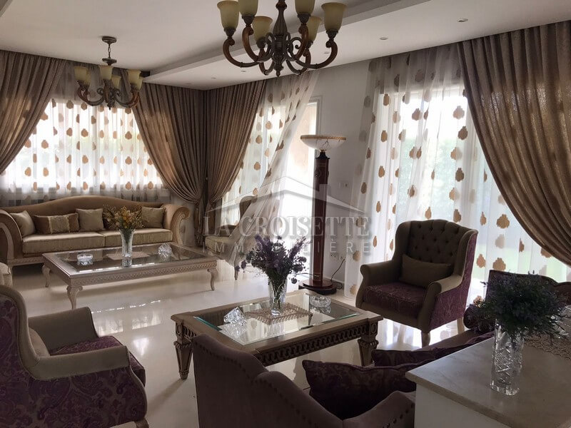 Villa S+4 aux Jardins De Carthage